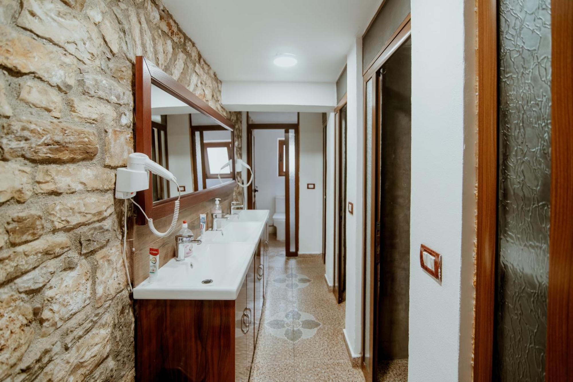 Berat Backpackers Hostel 外观 照片